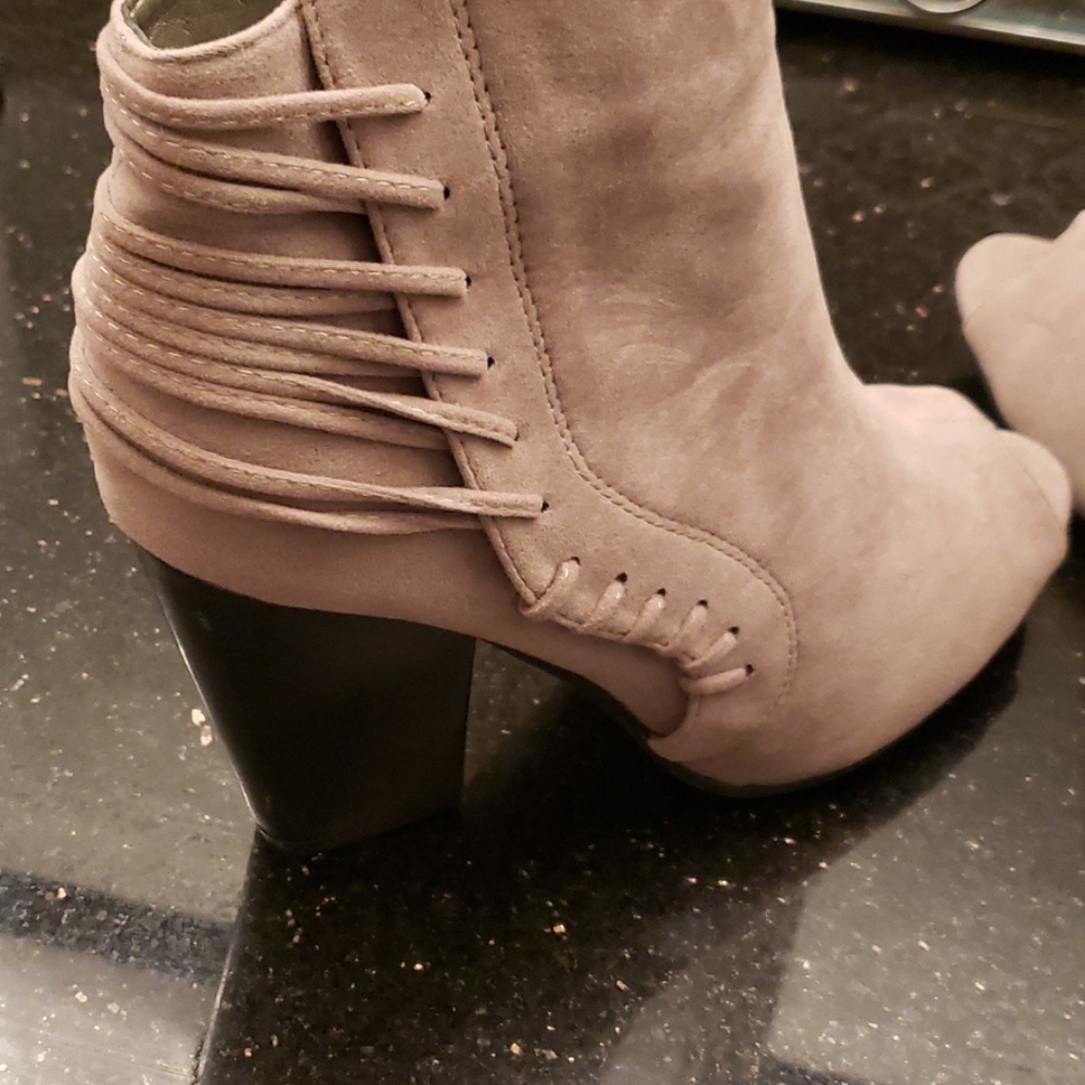 NEW--Peep-toe Bootie - Picture 2 of 4